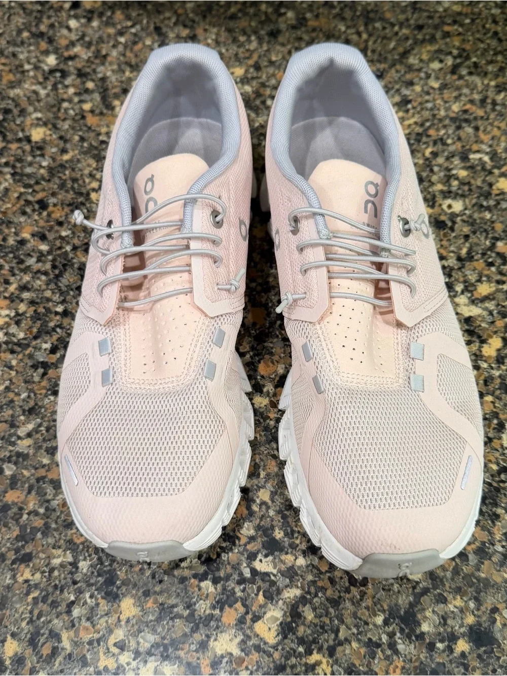 On Running Cloud Women's Running Shoe - Light Pink 9.5 - Picture 3 of 10